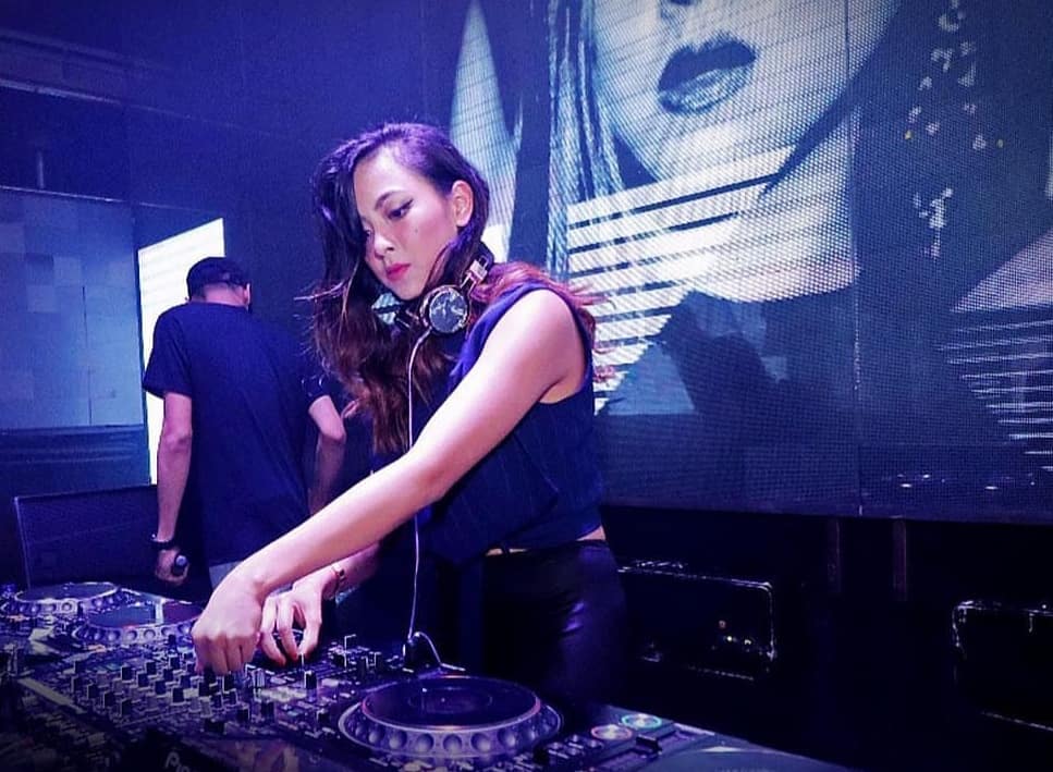Nadia Vega.