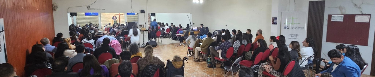 Congregación reunida en culto