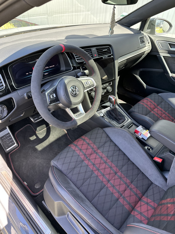 5CF34E59-B814-41F7-8DCD-431831BD01A5