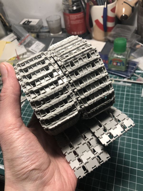 6B4E900C-25BC-4872-A0B4-027D0F36AB20