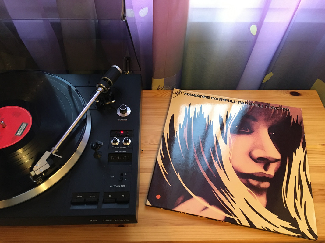 F808EDE0-52F7-4A8E-9754-2BE85B063ECD