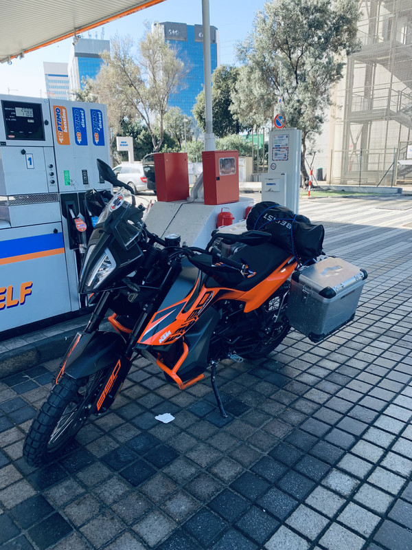 4E326B75-1B18-449D-83F1-C0ED101D7E9A