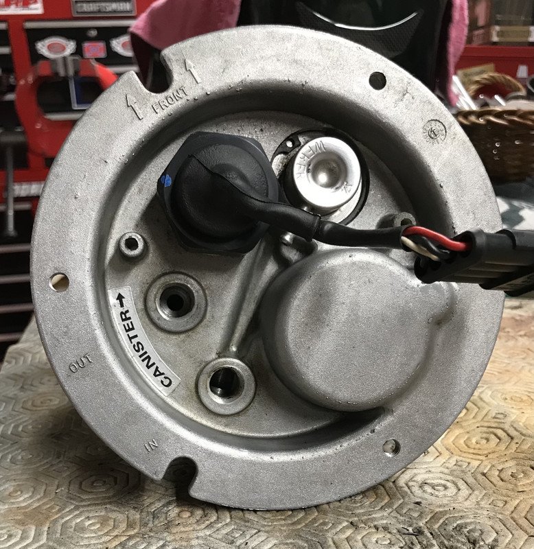 D04C951C-4F15-4A60-B016-BEAFB344F33A