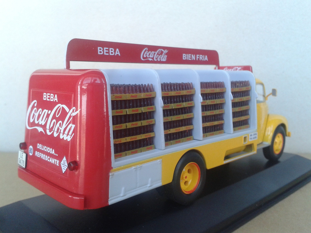 1962 Ebro EB-45 “Coca-Cola” (ixo - nº3 Vehículos de Reparto y Servicio) (4)