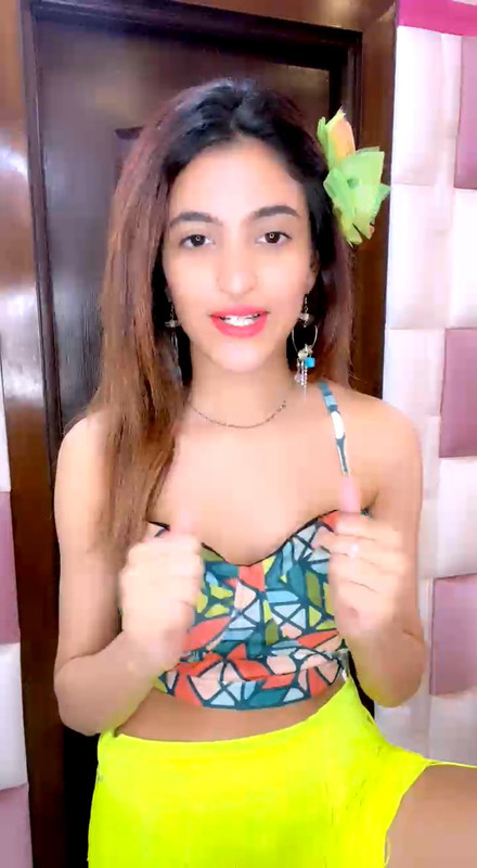 Sniggy Chops Latest Tango Live.mp4_snapshot_08.35_[2021.07.27_09.07.17]