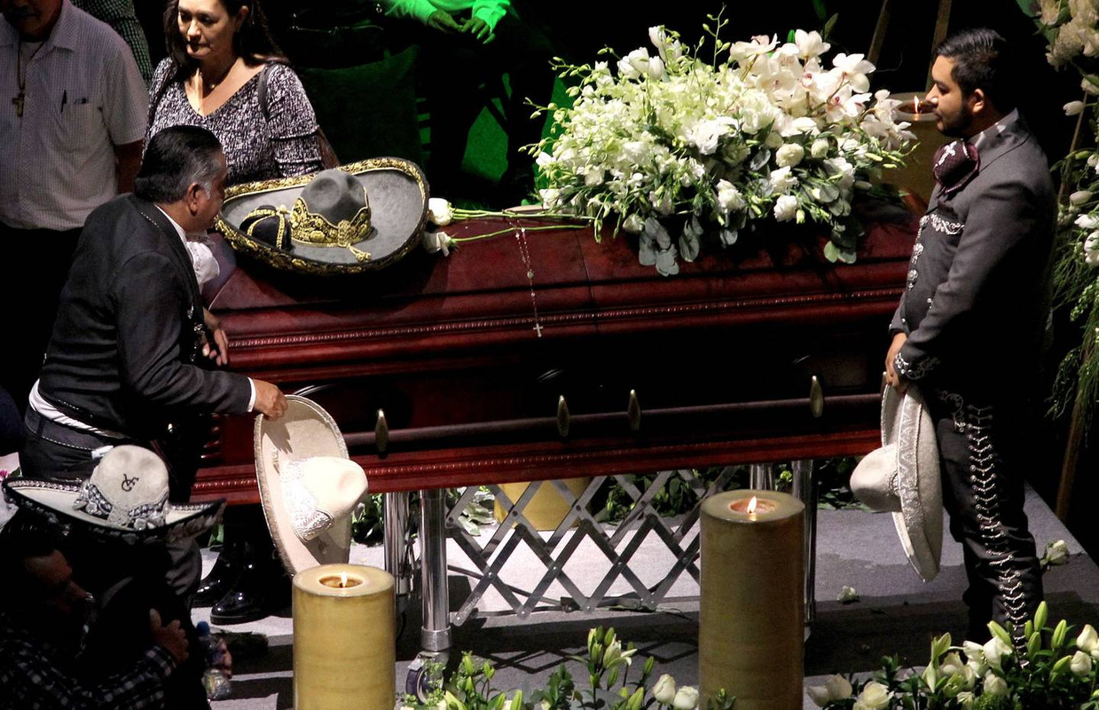 La reacción de Mariana, novia de Vicente Jr al conocer a Mara Patricia Castañeda