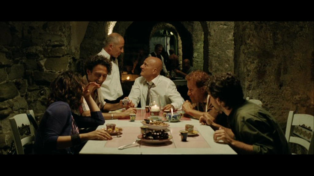 vlcsnap-2022-12-10-22h06m59s576