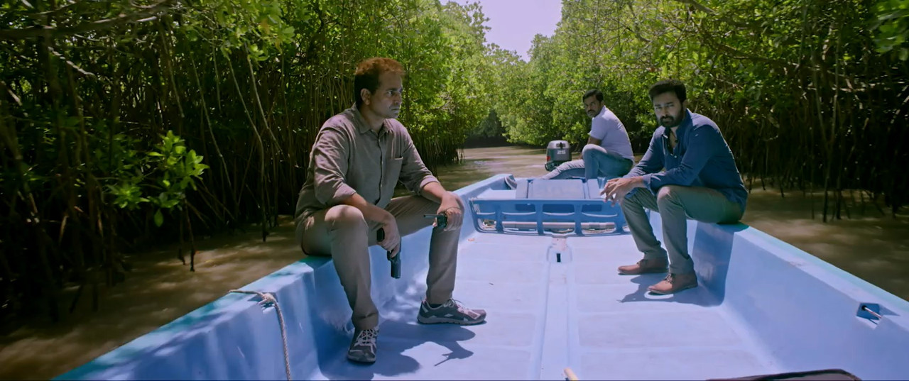 Thupparivaalan 2017 WebRip [Tamil] 480p, 720p ESub Screenshot