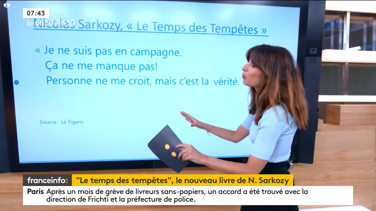 23 July - 05.29.00 - 9h30. Entre JT, chroniques, invités et revues de p....ts_snapshot_01.20.39.447