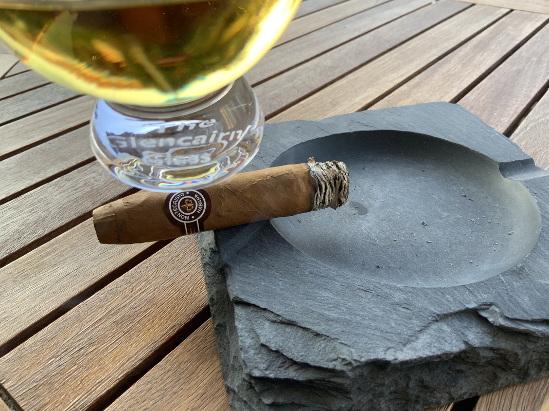 DEE35016-EEEF-4B96-842F-43C7FFA29F75