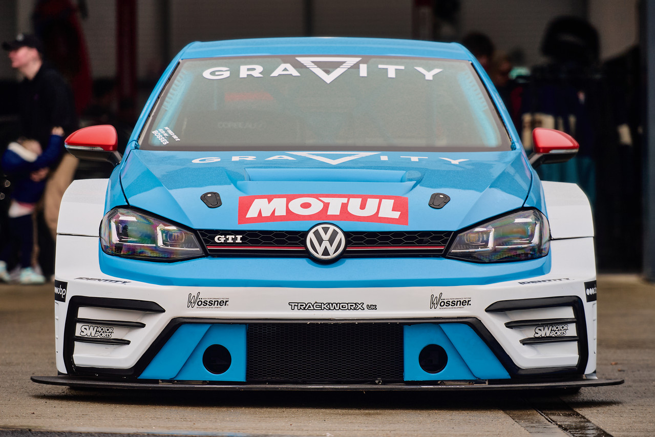 Gravity Car Meet 0068 hq