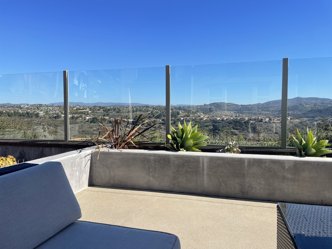 6A1BFCE5-1BC9-4B44-8012-7F21AA66E766