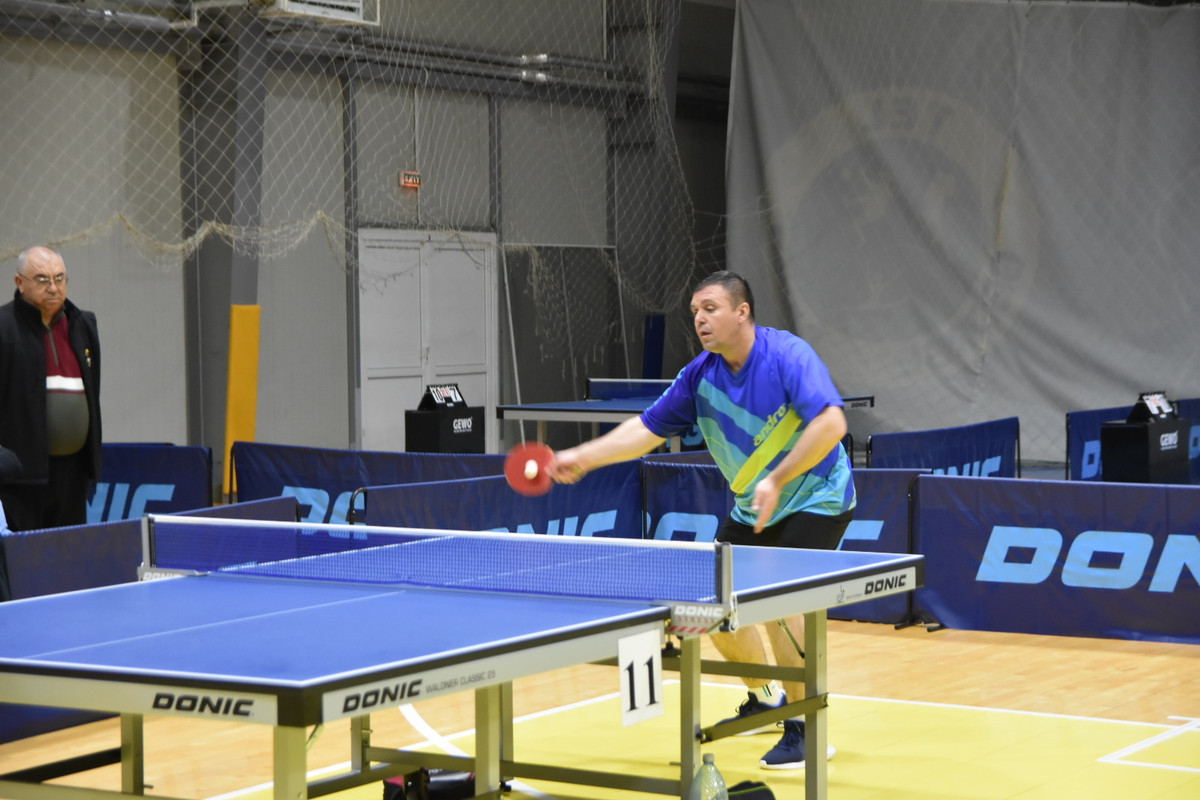 7EF75286-05FA-40FF-8949-C3B3ACFA72B7