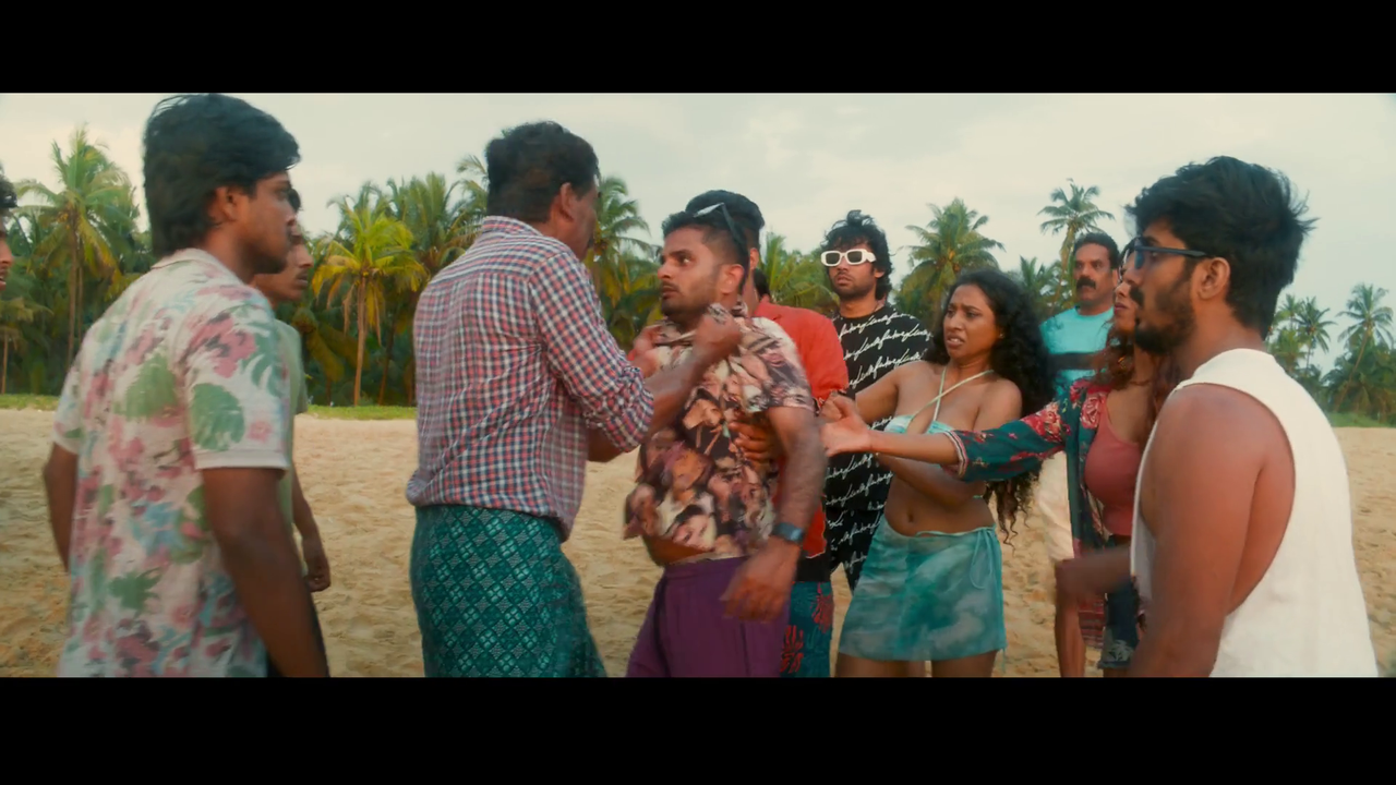 vlcsnap-2023-10-15-16h38m08s279