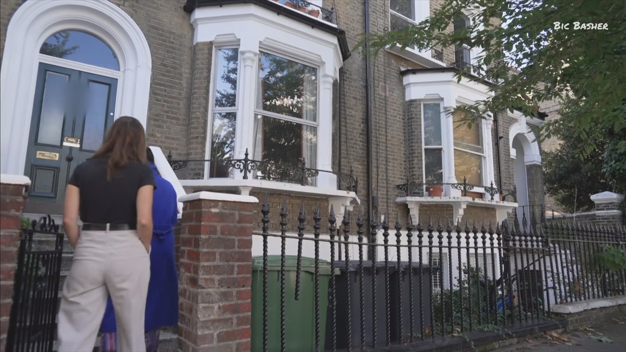 BBC News at One including BBC London News_20250917_13001400.ts_snapshot_39.21.159