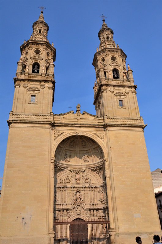 Logroño-27-6-2013 - La Rioja y sus pueblos-2013 (20)