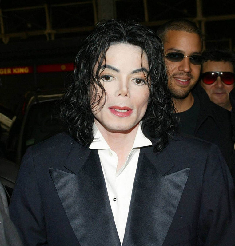 michael-jackson-id-b59fe059-b-wunderweib-w-1600-rm-sk.jpg