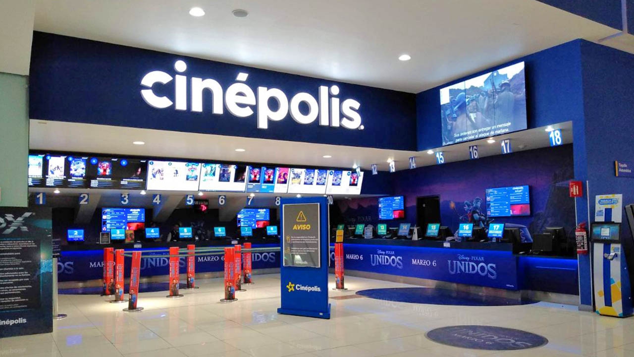 Empleados de cinépolis envían contundente mensaje en Tiktok 