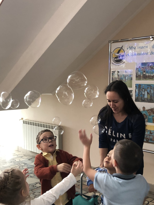 05C2DD64-AEAE-4E9D-82DA-0C4D931FD24E