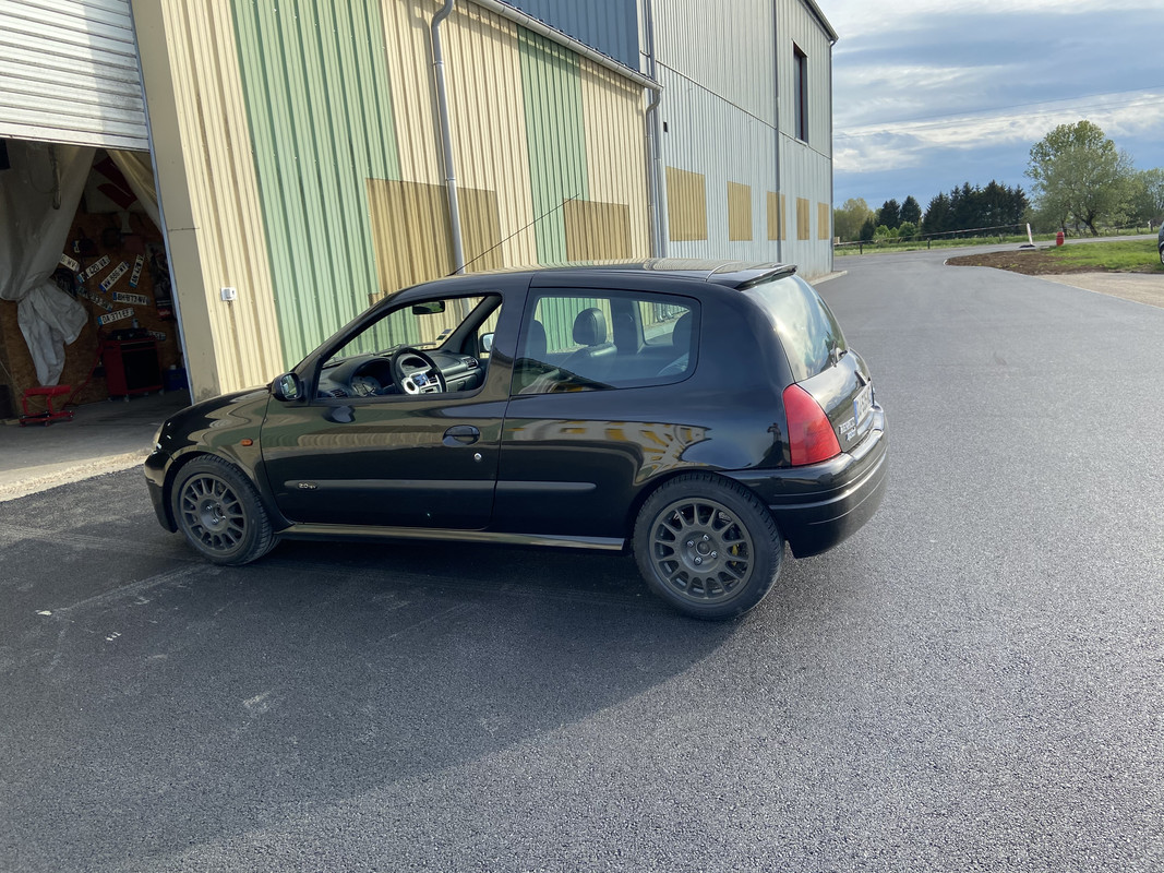 B4E7ED9B-E9BD-4270-A6F8-EF9274F1BA6C