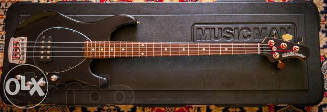 206600963_1_644x461_bas-gitara-music-man-sterlin