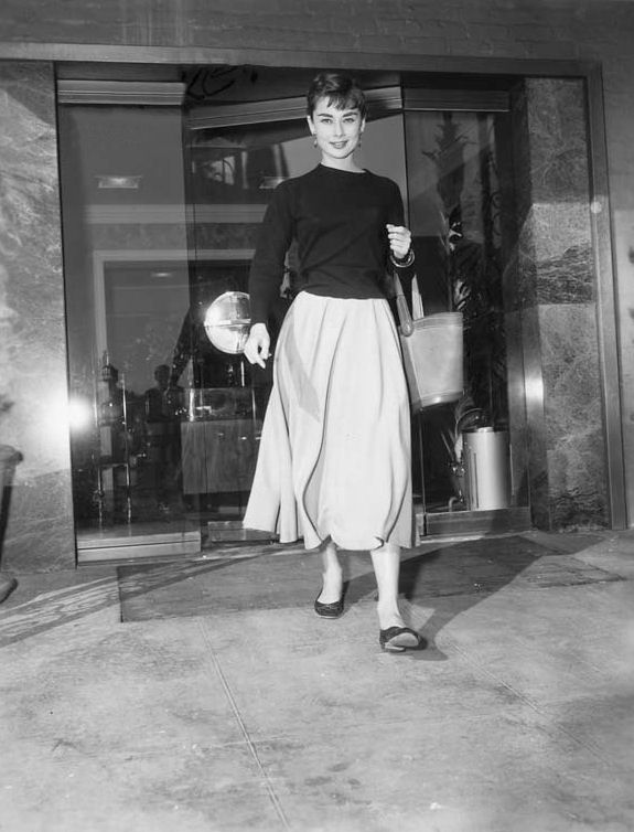 AudreyHepburn_mb70
