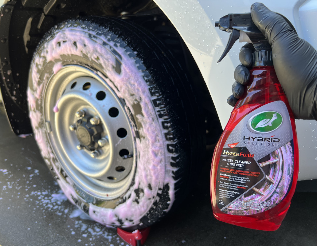 Which Wheel and Tire cleaner should I go with. Indecisive with these two,  both priced the same (swipe) : r/Detailing