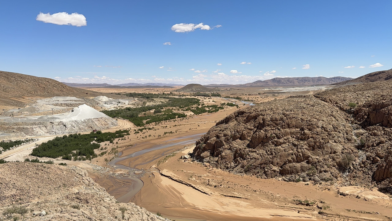 DZ3NOWQ7QFBNTLJHU27VC2TIW4