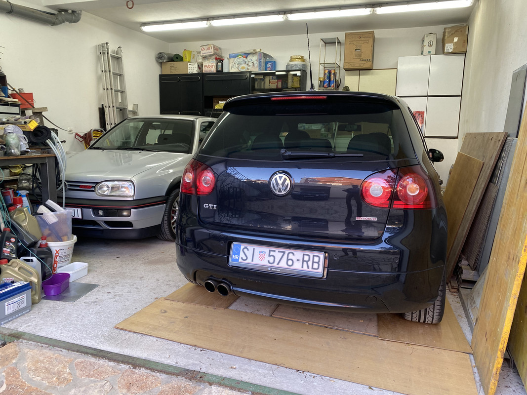 A20585E2-CEA8-4757-96EB-A6DF6C9727A3