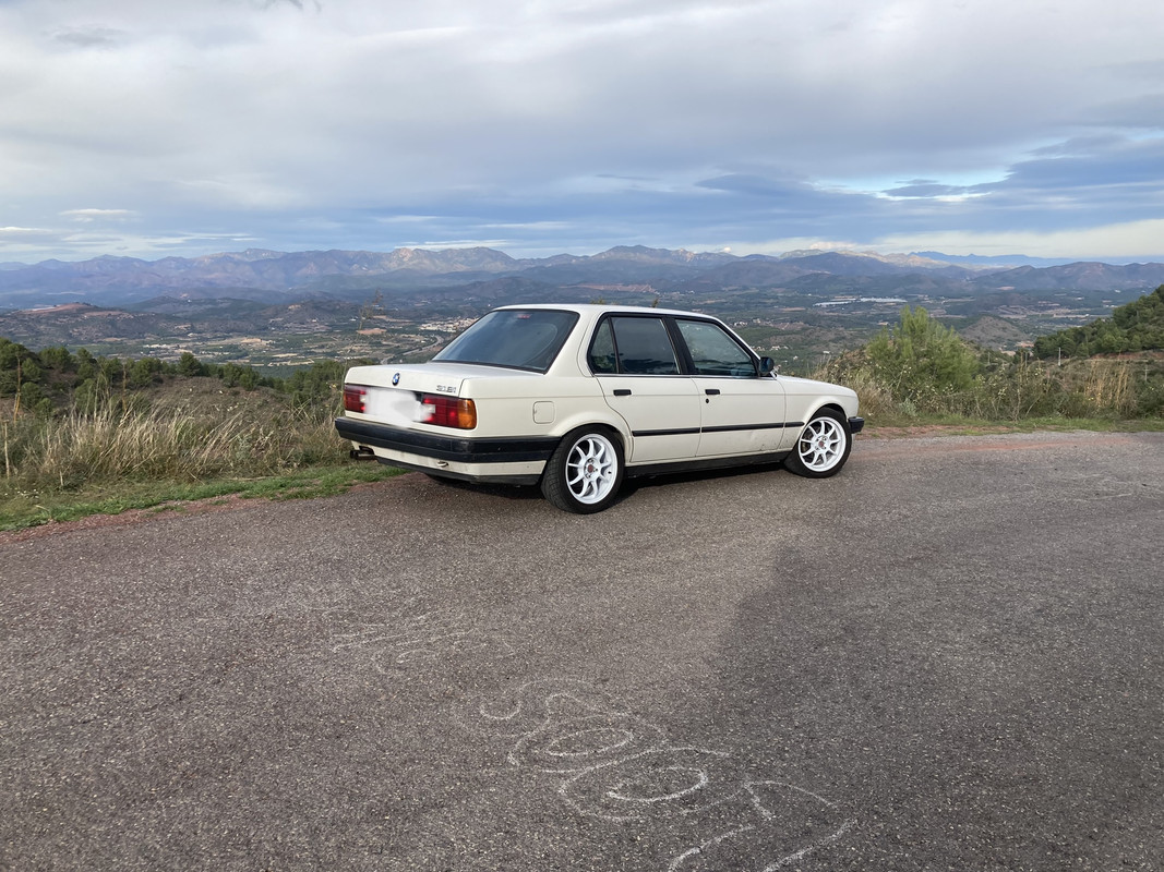 1B90D892-D412-42C7-85CD-B8349924C923