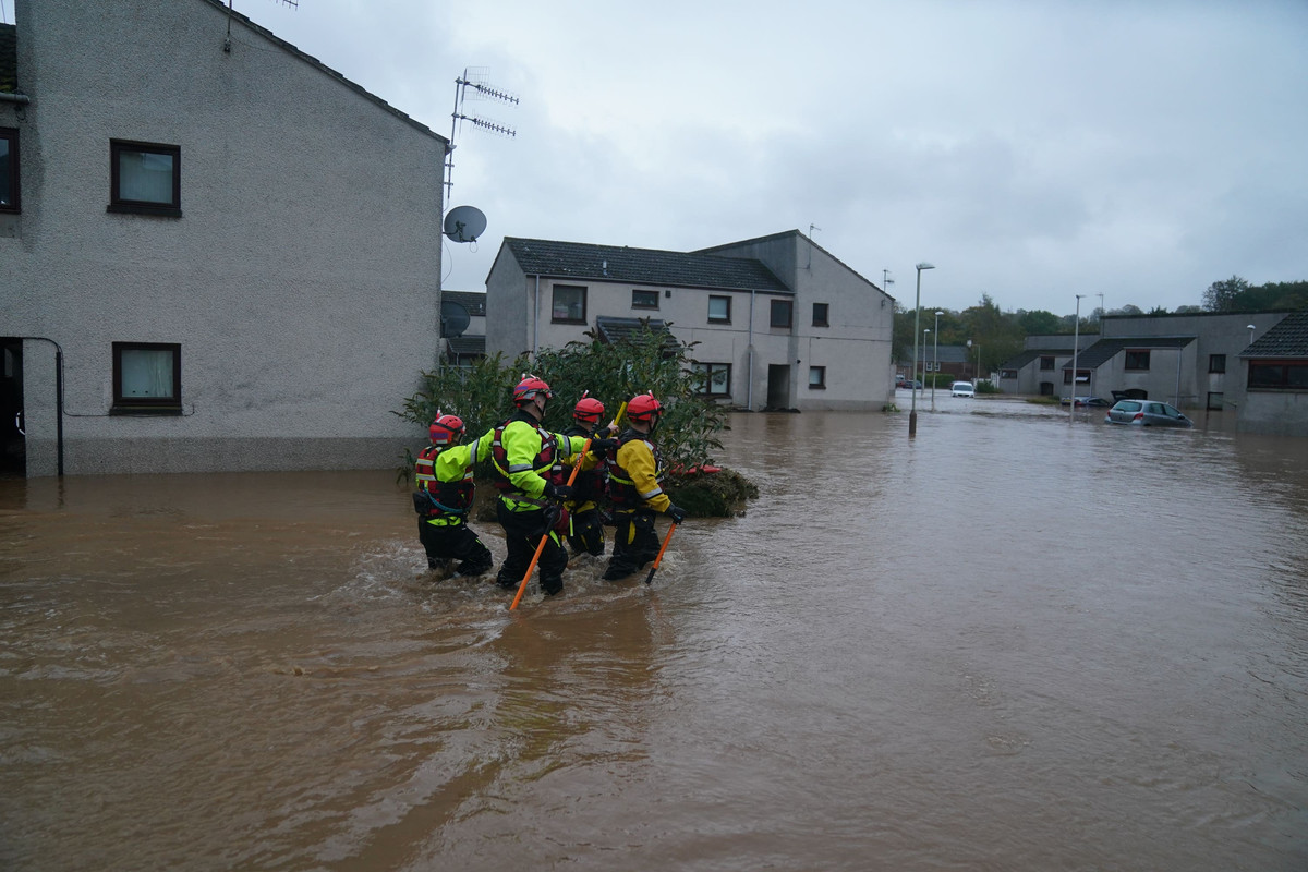 Red Weather Warning In Scotland