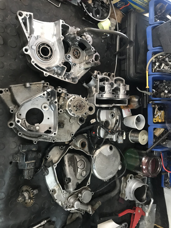 BC0645BE-5AF3-4A44-AA41-B8A6F3E44DA4