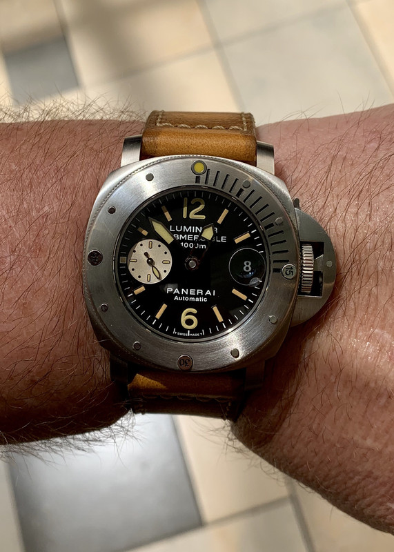 E4F25563-AC8E-4283-8FD6-C500C9916C04