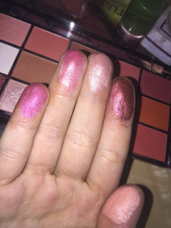 8C0569A5-D762-4C91-9A9E-AEBBE110BAE8