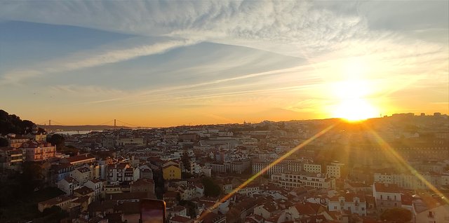 Escapada a Lisboa - Blogs de Portugal - Museo Jerónimos, Descubridores, Torre de Belem, iglesias y atardecederes (76)
