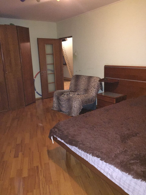 8EF8282A-80F6-4B33-809C-8ADE20E16098