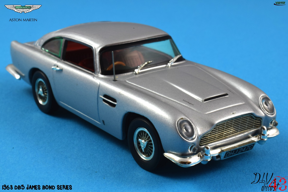 Aston Martin_DB5_James Bond_Vitesse (7)