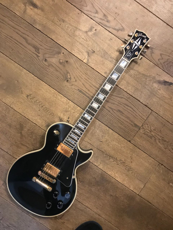 Gibson (4)