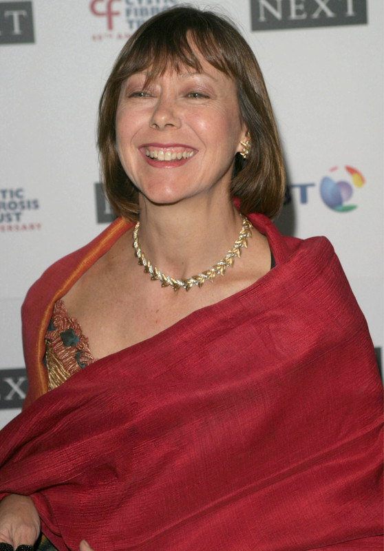 Jenny_Agutter_b09