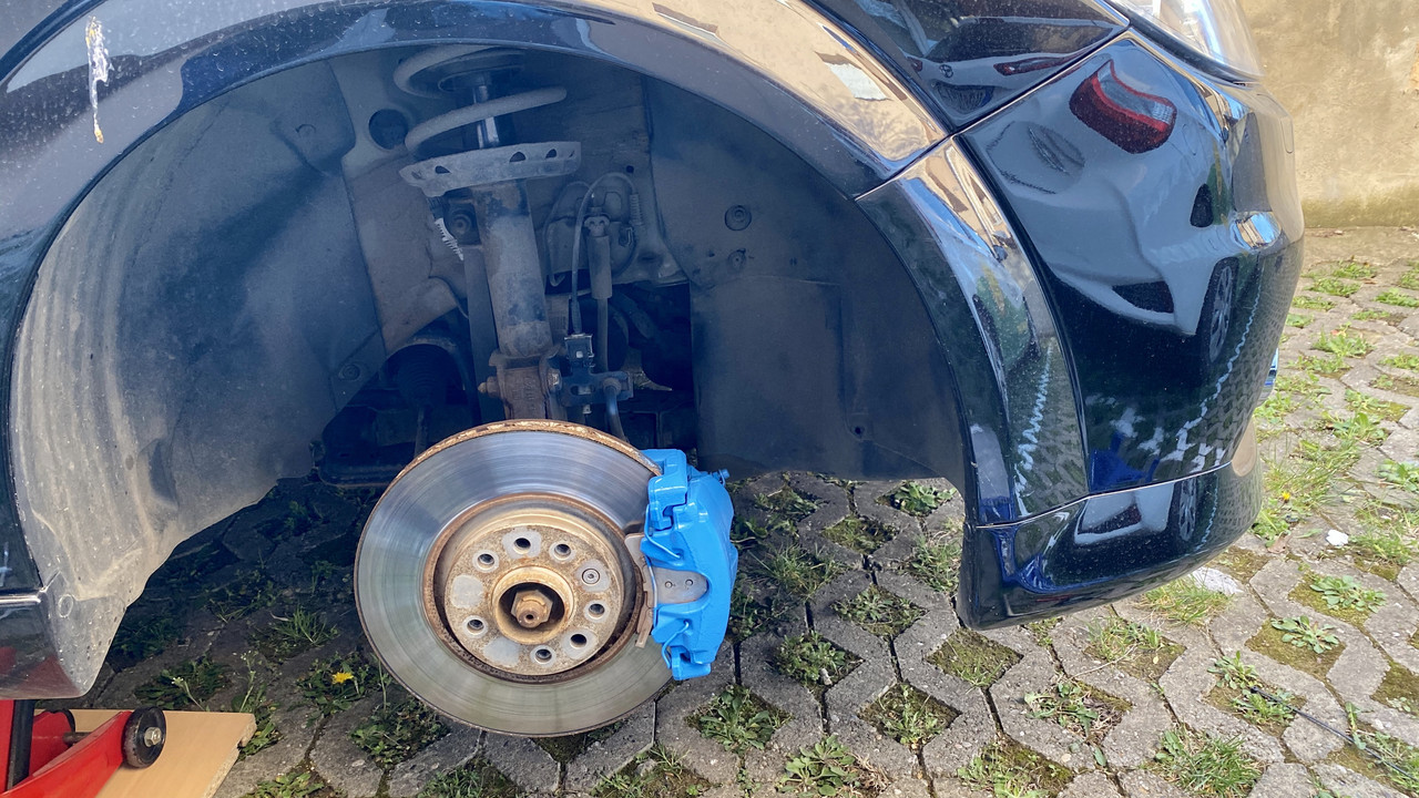 C1D68428-96F1-4AB6-B396-D68001A68F70