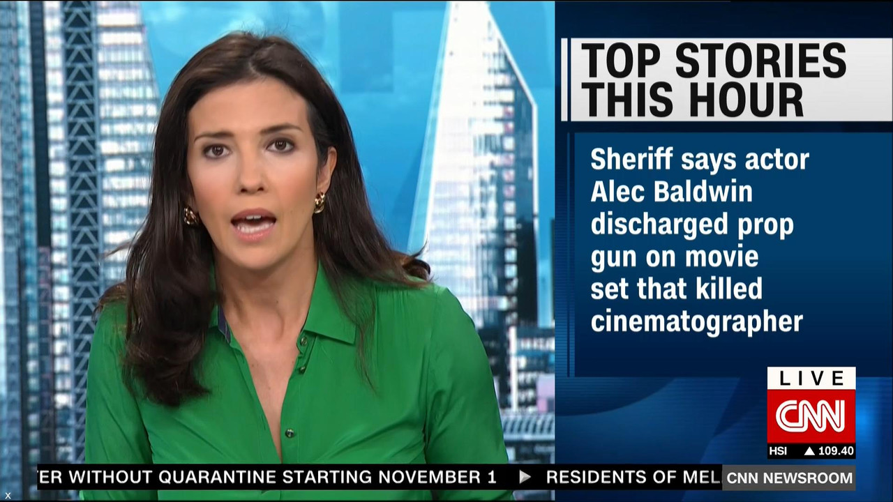 10.22 - 09.00.00 - CNN Newsroom with Isa Soares. Live from London, Is....ts_snapshot_00.35.36_[2021.