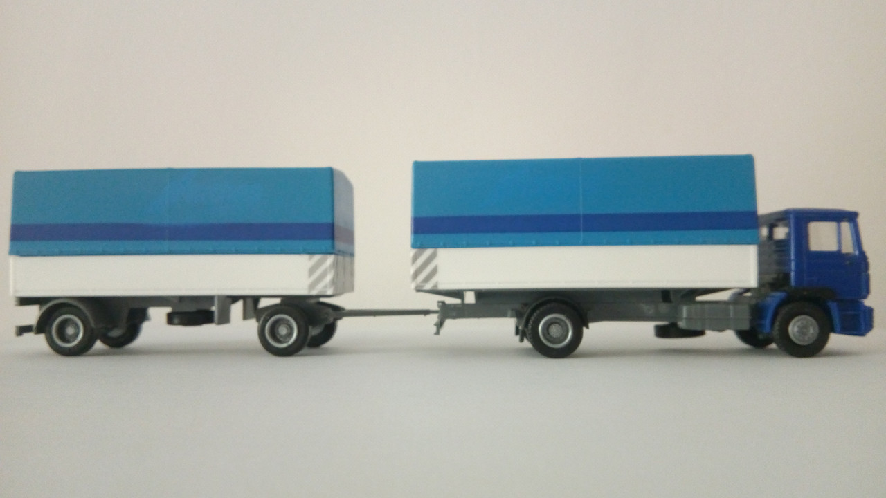 Macht (7782)