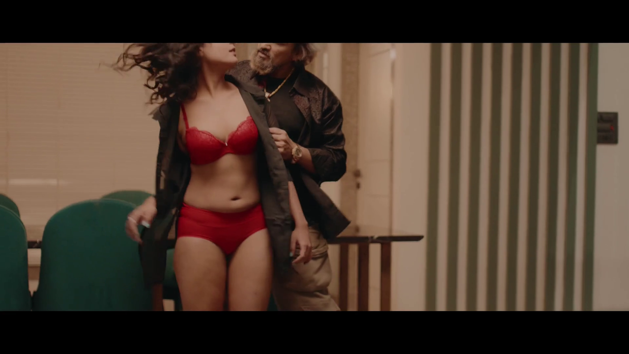 vlcsnap-2025-06-09-22h46m26s514