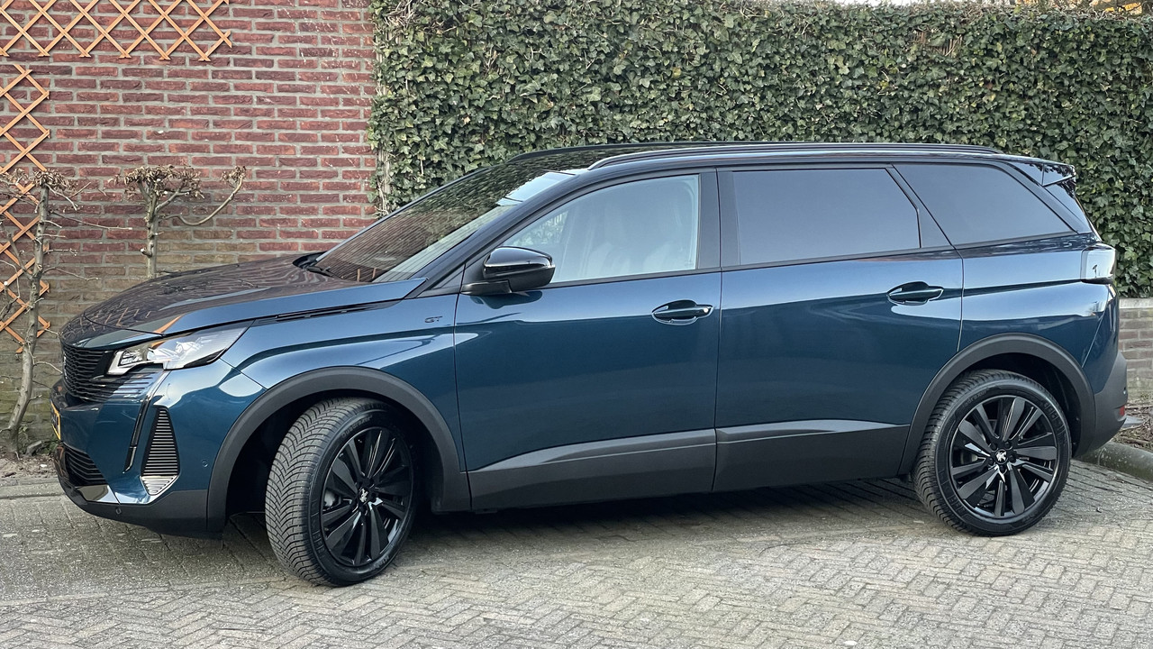 4D92C89B-C38C-4A2C-A70B-D76BD2B42A43