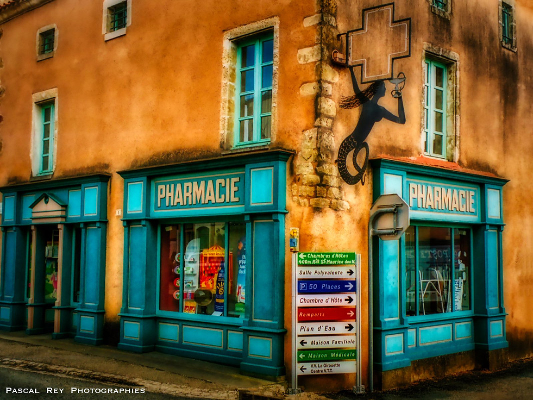 turquoisepharmacie.jpg