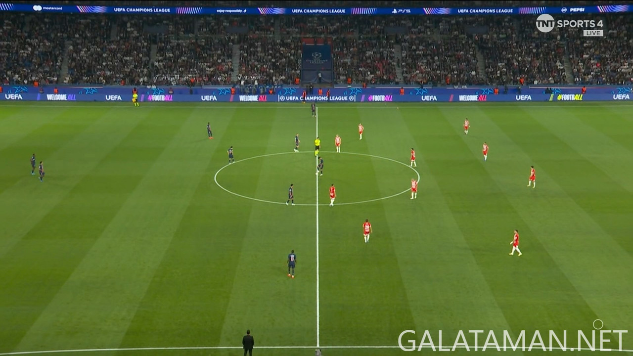 [Image: 20240918-PSG-GIR-UCL-1-EN-1080-mkv-snaps...28-188.jpg]