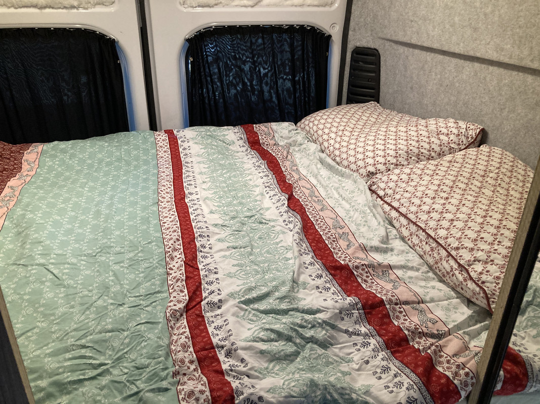 F0EFB5E6-C87A-4146-A4DE-A8EC0E99D121