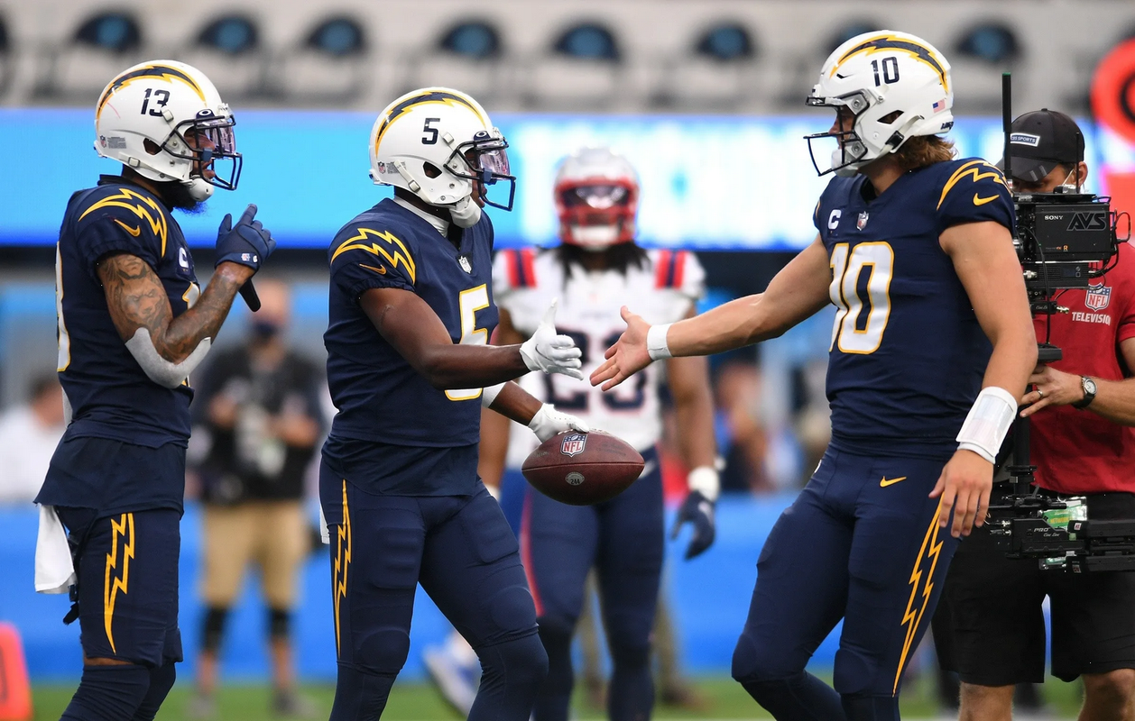 Patriots vs Chargers: Pronósticos, momios, picks y dónde ver en vivo la NFL