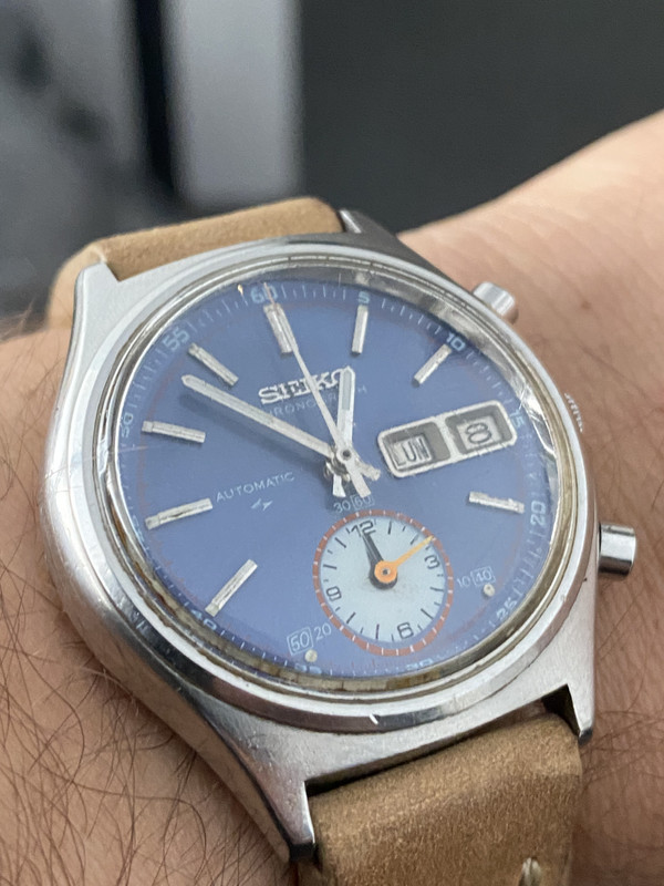 77FFE647-183D-4A60-A796-03CF51A36A0A