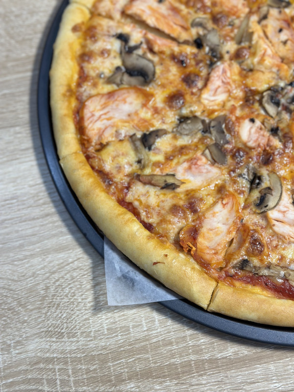 Пицца "Куриная с грибами" 35см  (680г)